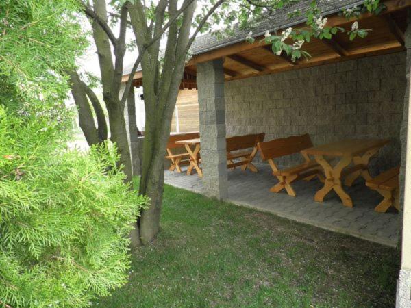 Hotel Dom v Záhrade Podhájska Exterior foto