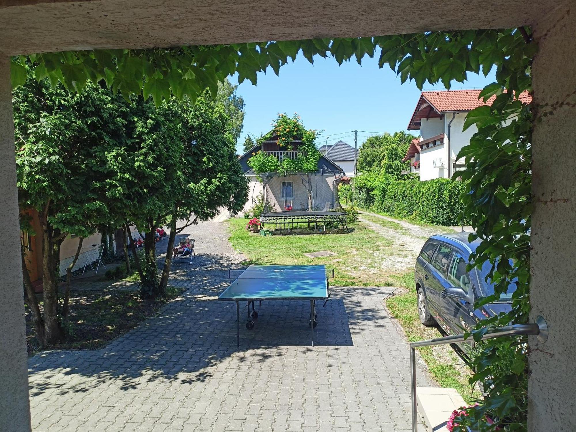 Hotel Dom v Záhrade Podhájska Exterior foto